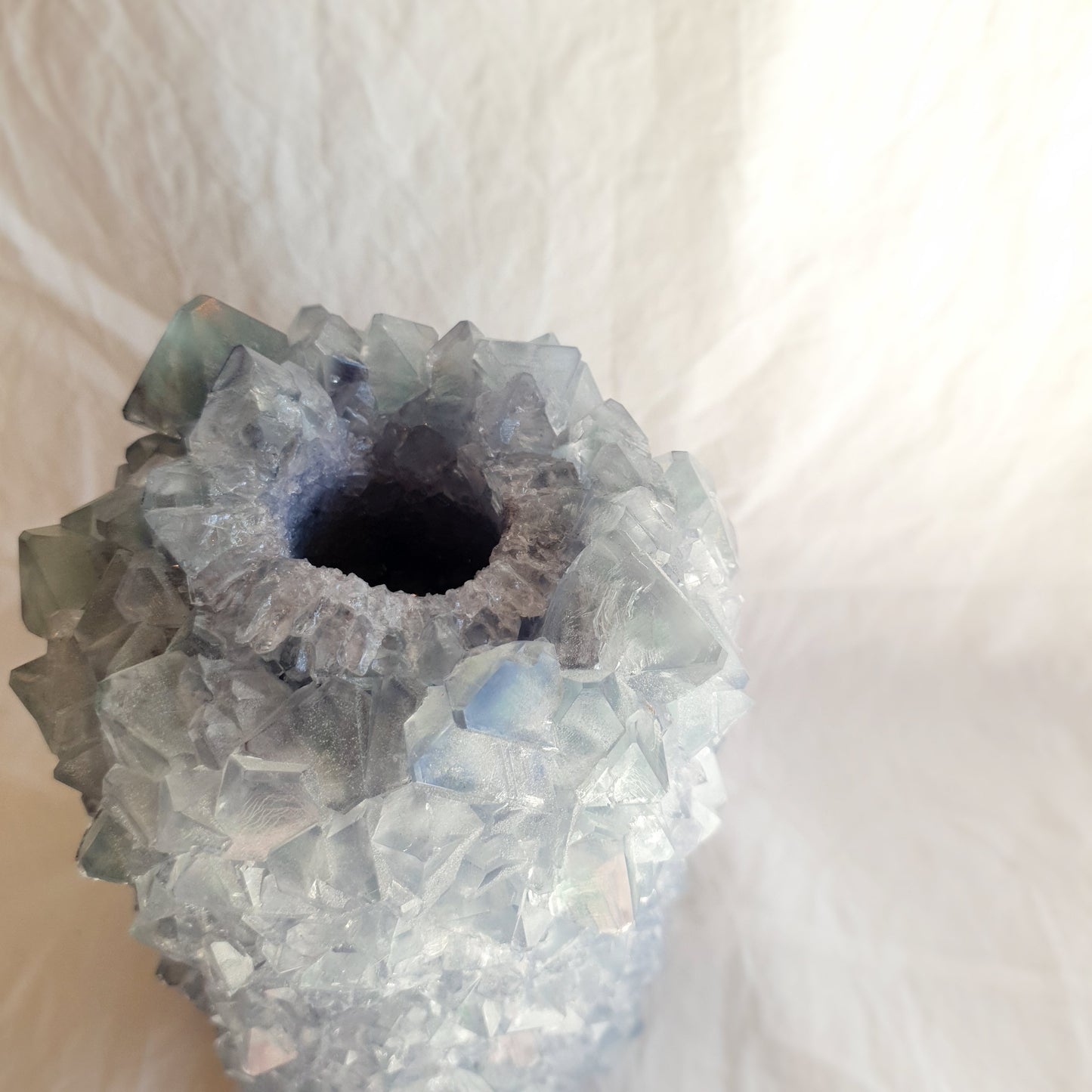 Small Chrystal Vase blue - Isaac Monté